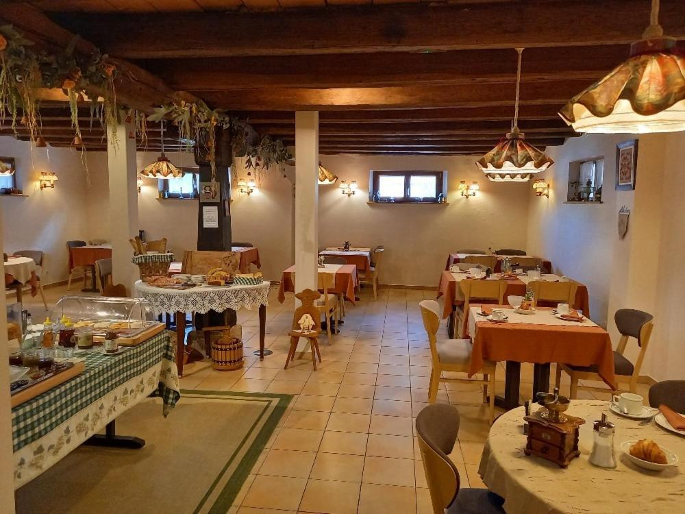 Hotel Winzenberg Blienschwiller Esterno foto